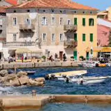 Image related to Wander Cres Town