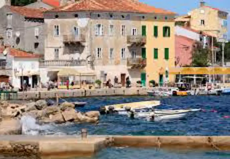 Wander Cres Town
