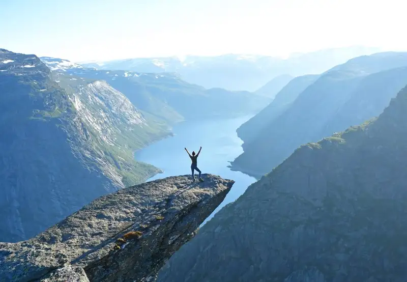 Image related to Trolltunga 