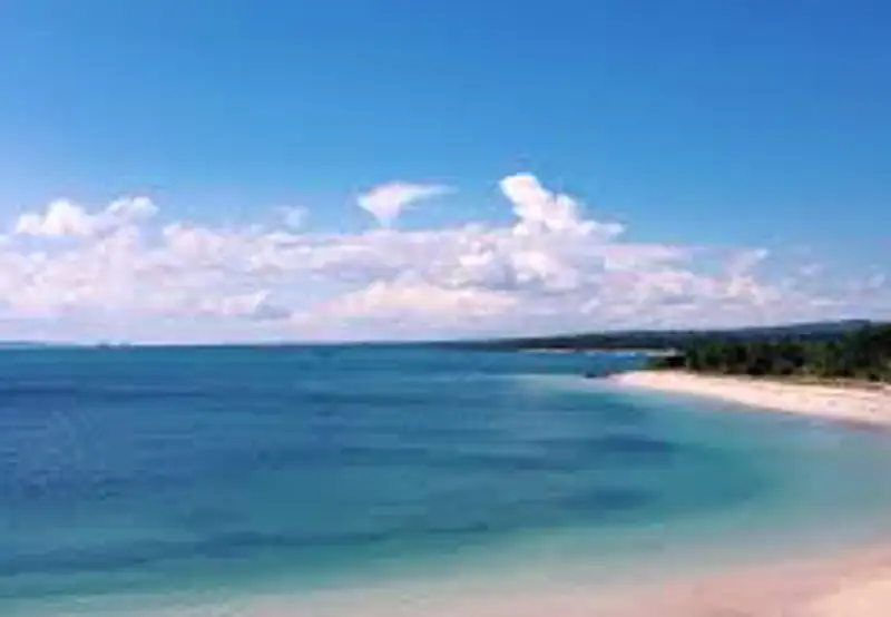 Tablolong Beach