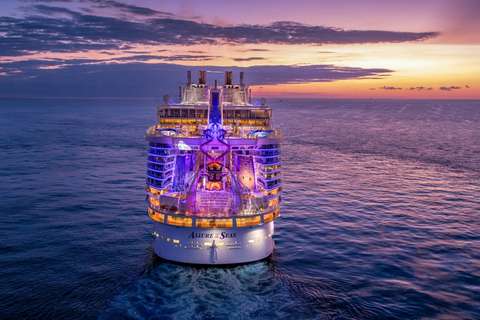Image related to Allure of the Seas (rear)
