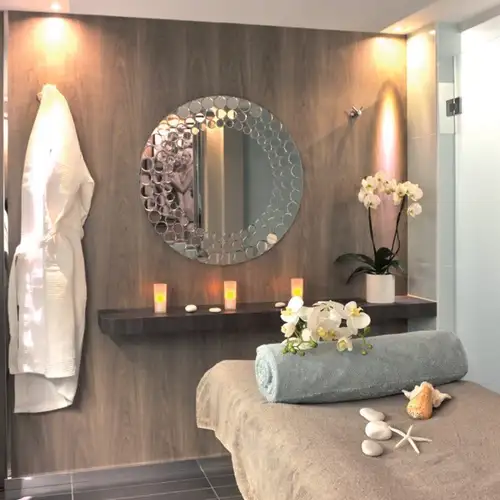 Image related to Le Lyrial