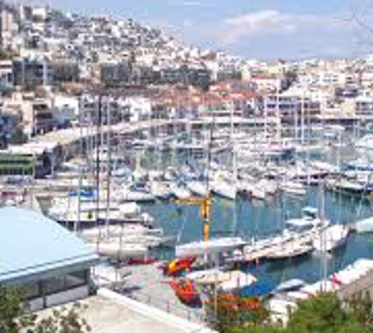 Mikrolimano Harbour
