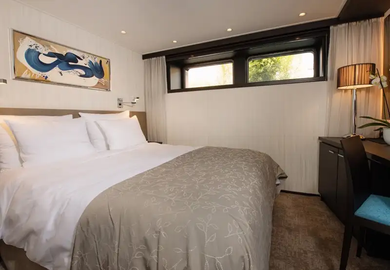 Deluxe Stateroom