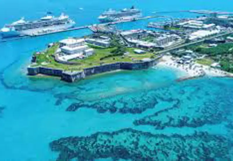 Royal Navy Dockyard - Overnight onboard