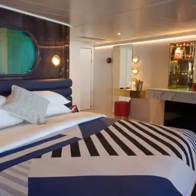 Photo of Brilliant Suite