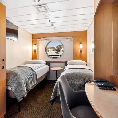 Image related to Polar Outside Middle Deck