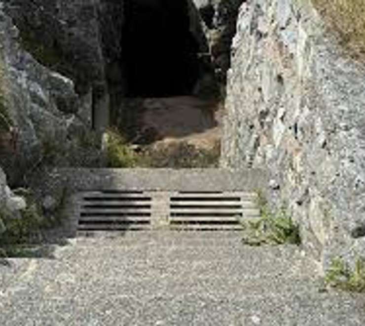 Explore Stabben Fort