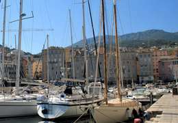 IgluCruise.Application.ViewModels.Shared.WebImageViewModel?.Description