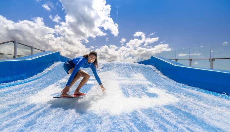 FlowRider surf simulator 