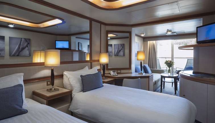 Superior Deluxe Twin Cabin