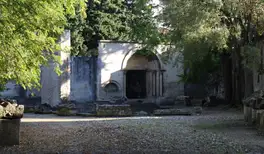 Image related to Les Alyscamps and the Church of Saint-Honorat