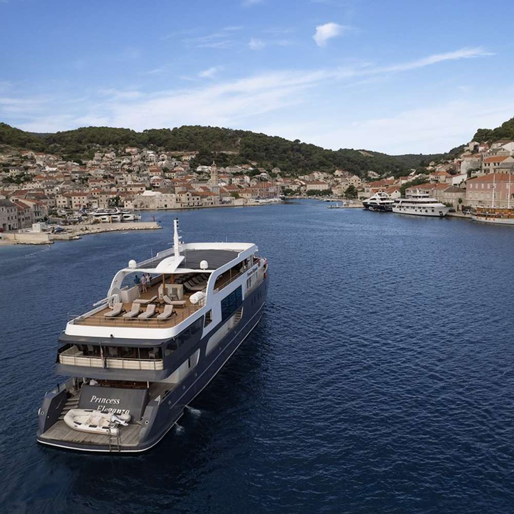 MV Princess Eleganza
