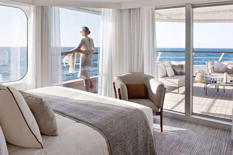 Image related to Suite