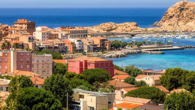 Rousse Island