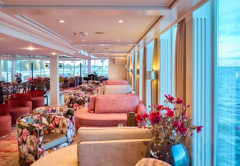 Main Lounge