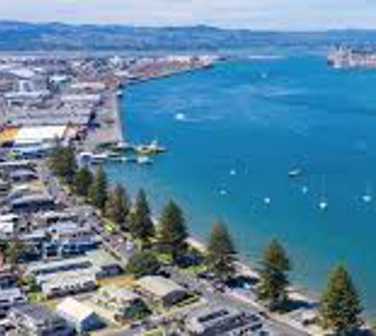 Tauranga for Rotorua