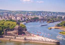 IgluCruise.Application.ViewModels.Shared.WebImageViewModel?.Description