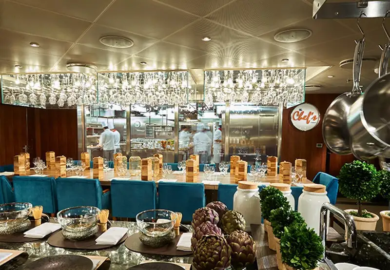 CARNIVAL HORIZON
