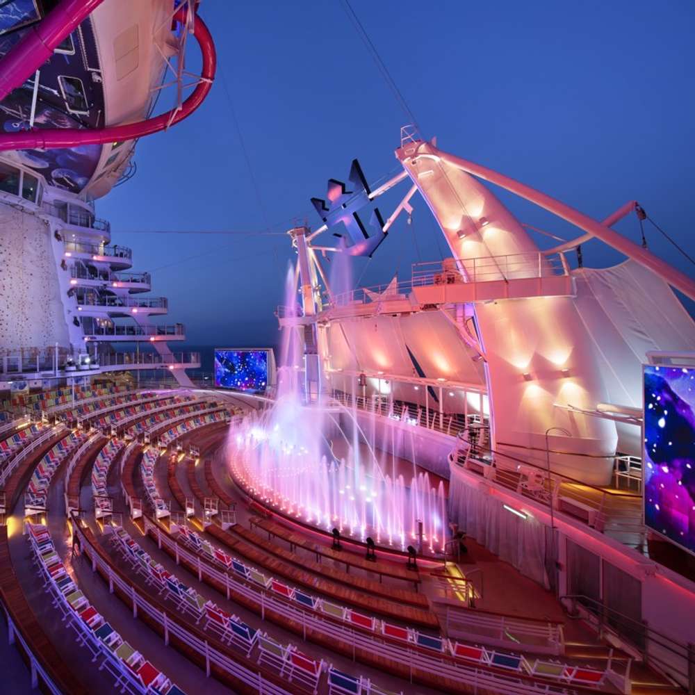 AquaTheater