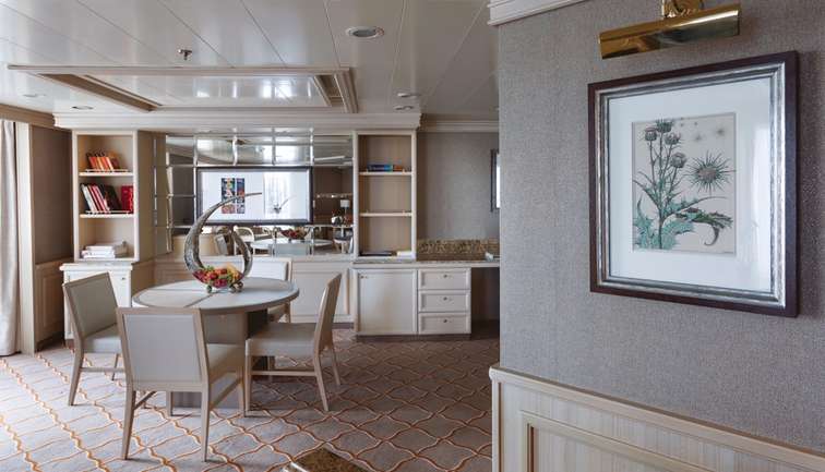 Royal Suite