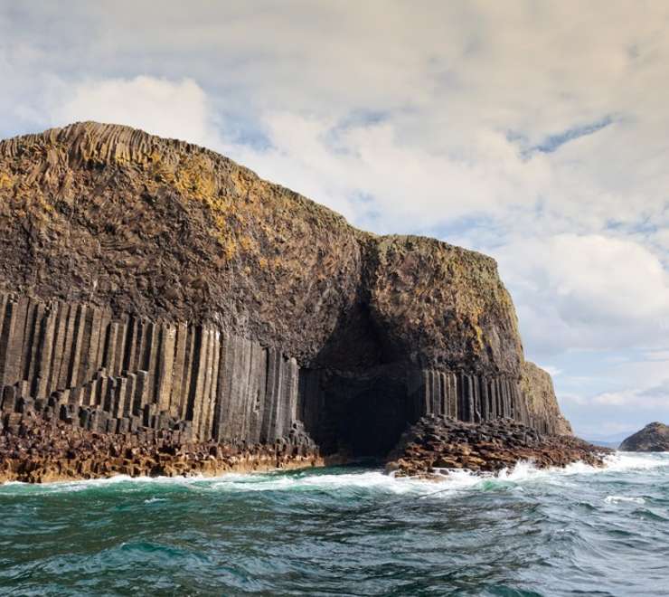 Fingal's Cave - Scenic Cruising