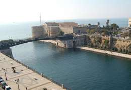 IgluCruise.Application.ViewModels.Shared.WebImageViewModel?.Description