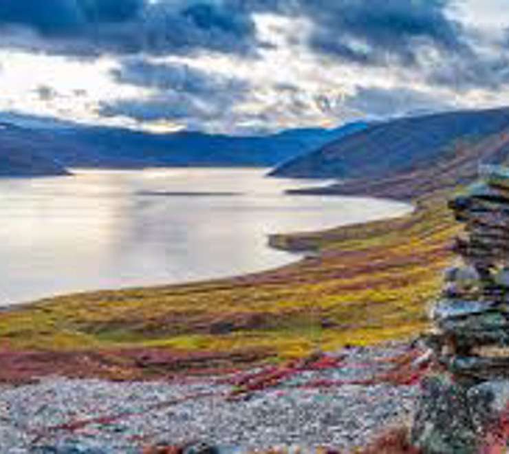 Inuit Archaeological Tours