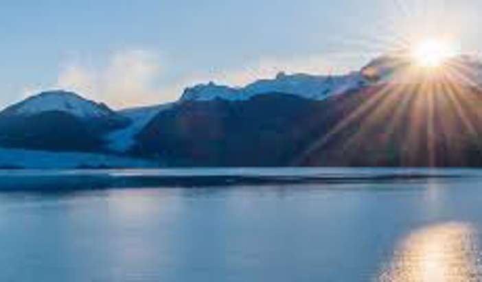 Amalia Glacier (Scenic Cruising)