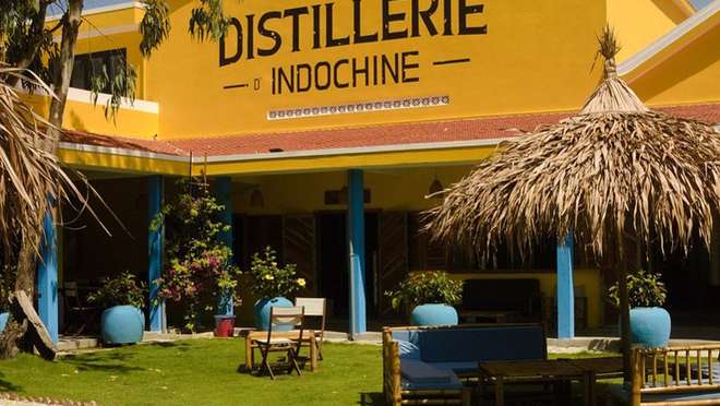 Cocktails, Rum Distillery Tour & BBQ Dinner