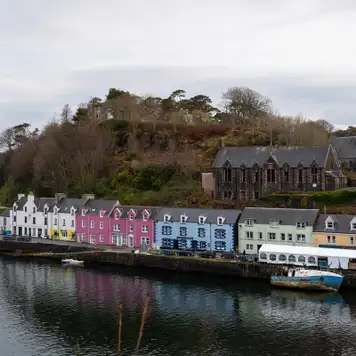 Image related to Coloured Houses 