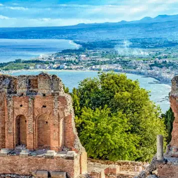 Image related to Giardini Naxos (tours to Taormina)