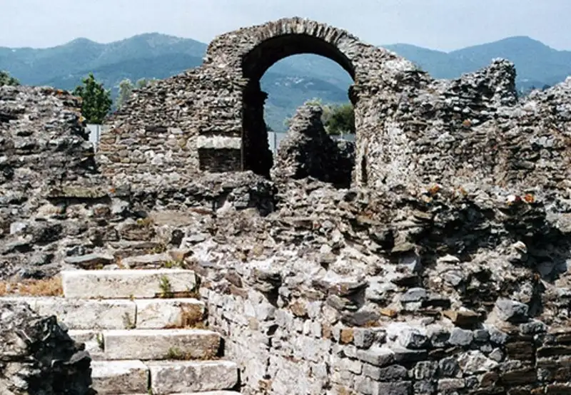 Roman Amphitheatre of Luni