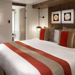 Image related to Celebrity Suite