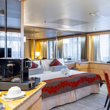 Photo of Standard Suite