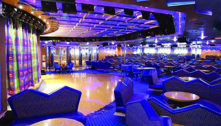 Capri Lounge