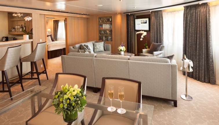 Signature Suite