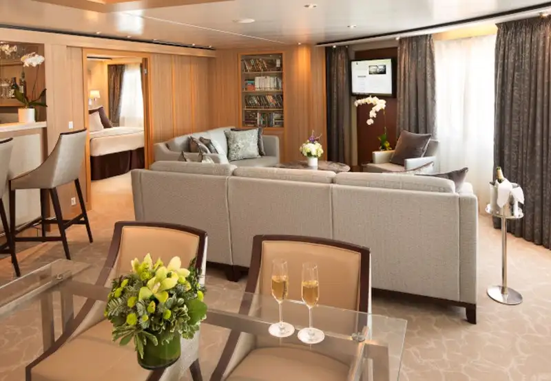 Signature Suite