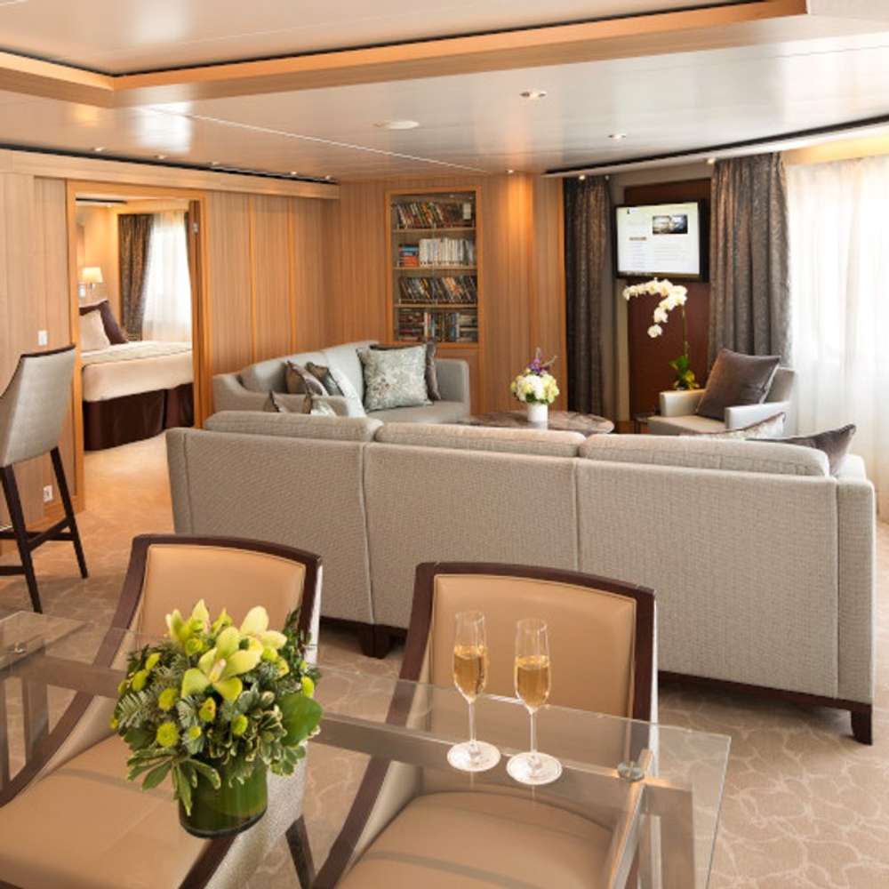 Signature Suite