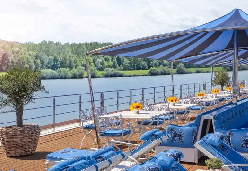 Soleil Deck