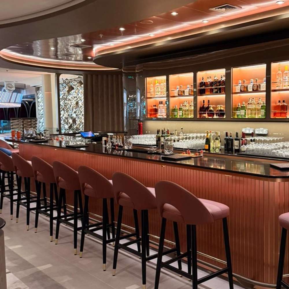 World Class bar
