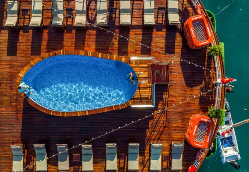Sun Deck