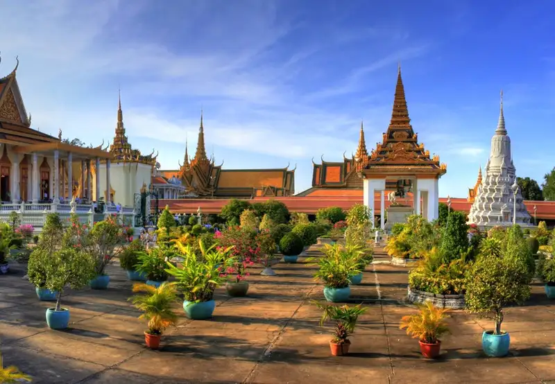 Phnom Penh - Overnight onboard