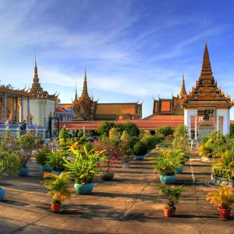 Photo overview of Phnom Penh
