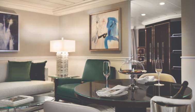 Vista Suite Living Room