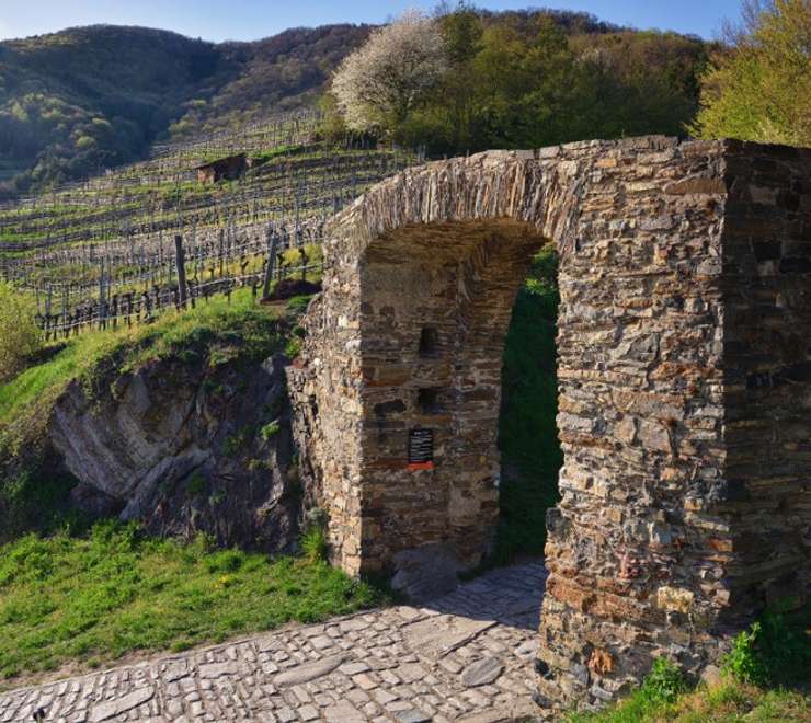 Spitz Rotes Tor (Red Gate)