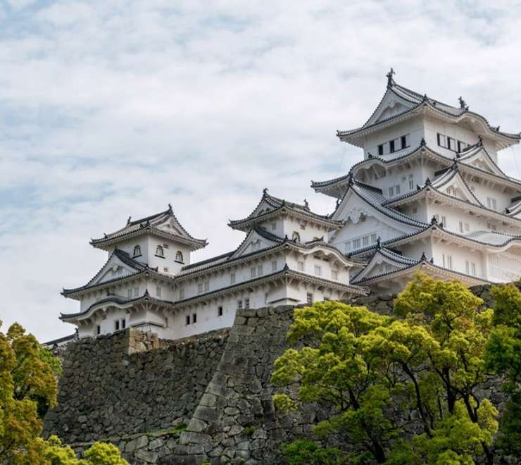 Himeji - Himeji Castle & Kokoen Garden Tour
