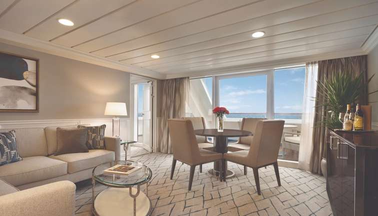 Owners Suite Living Room