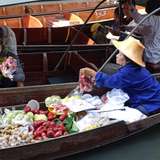 Image related to Damnoen Saduak Floating Market