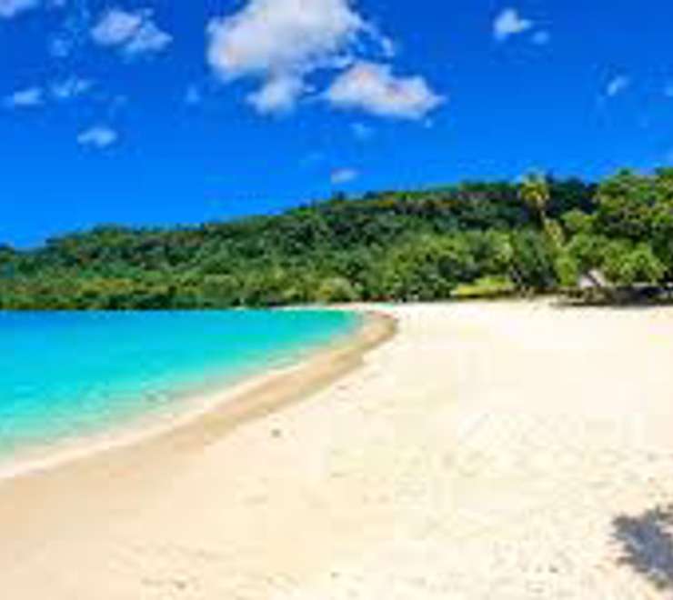 Champagne Beach